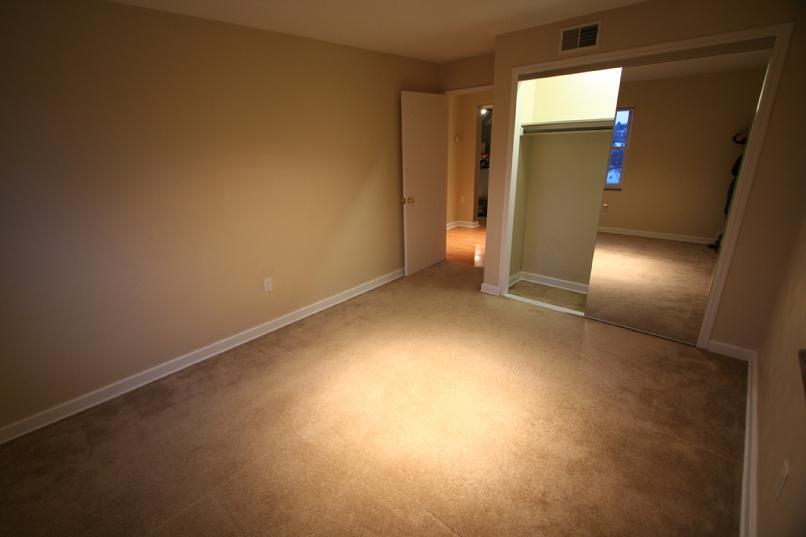 PITTSBURGH LUXURY APARTMENTS