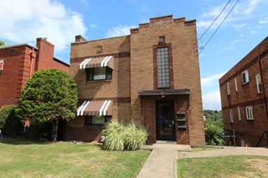 PITTSBURGH WATERFRONT AREA 2 BEDROOM APARTMENT FOR RENT