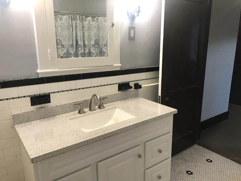 PITTSBURGH NORTH SHORE 3 BEDROOM APARTMENT FOR RENT