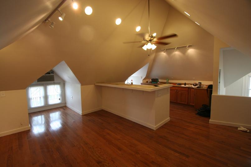 STUDIO APARTMENT FOR RENT SHADYSIDE PA NEAR CMU AND WALNUT STREET