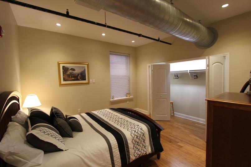 LUXURY LIVING IN DOWNTOWN PITTSBURGH'S CULTURAL DISTRICT