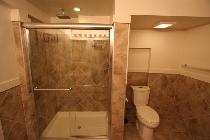 SHADYSIDE 2 BEDROOM APARTMENT FOR RENT