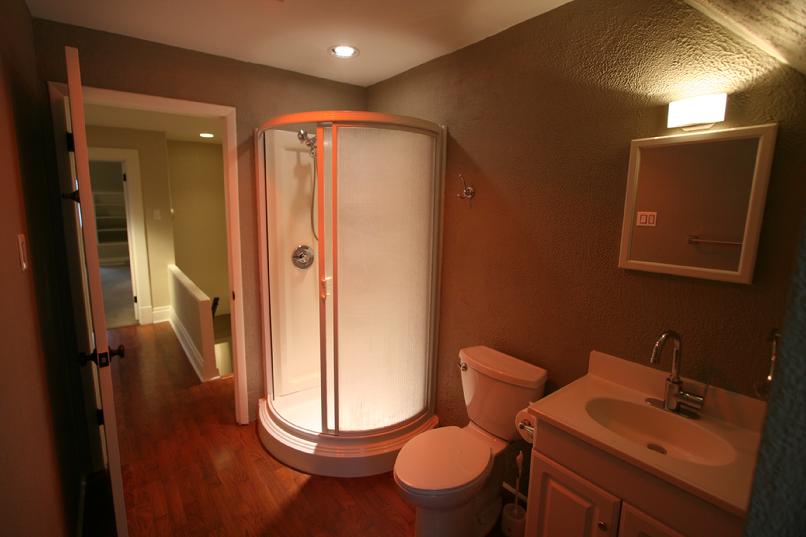 LUXURY STUDIO APARTMENT FOR RENT NEAR THE NORTH SHORE PITTSBURGH PA