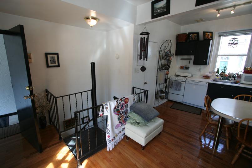 SHADYSIDE APARTMENT FOR RENT 