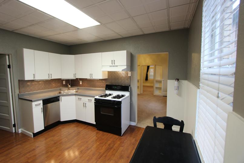 1 BEDROOM APARTMENT FOR RENT NORTH SHORE PITTSBURGH PA